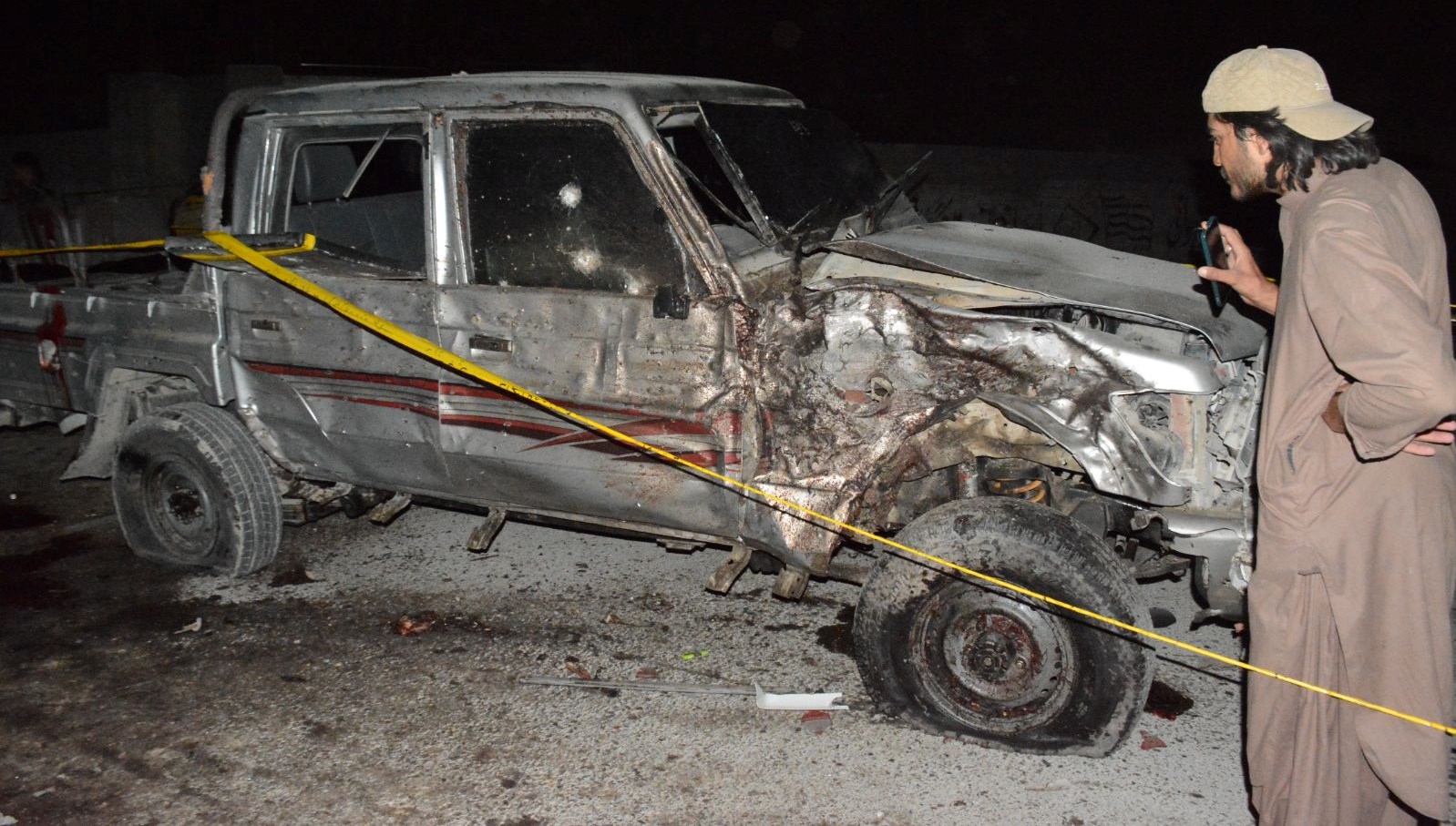 pakistan ile afganistan arasinda siddetli catisma 4YAMgFnj.jpg