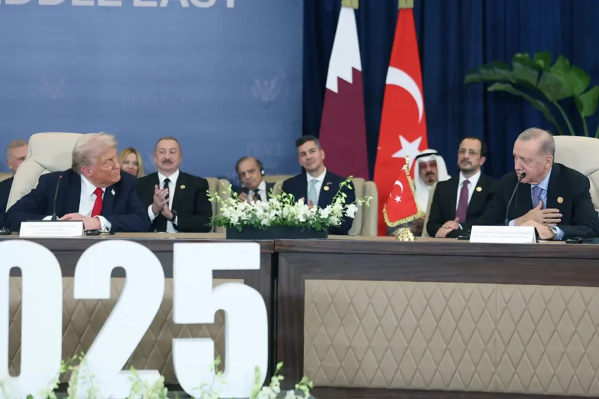 trumpin erdogan ovgusunu iki lider alkislamadi o anlar kamerada WxRgqu1C.jpg