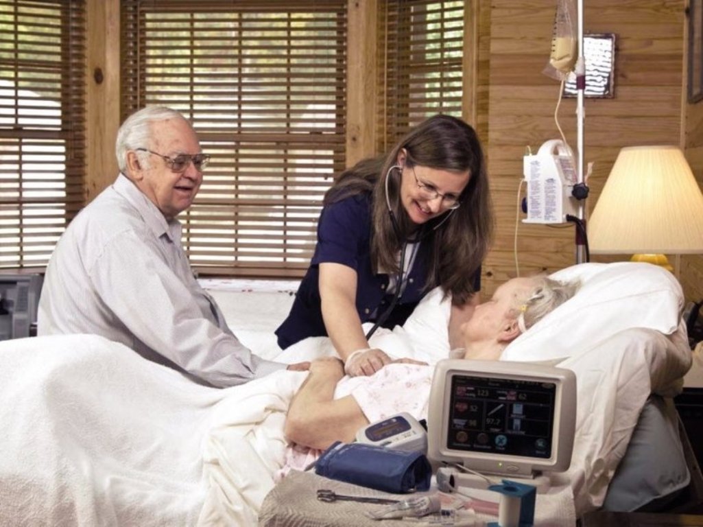 Evde Hastane Teknolojileri ile Sınırları Olmayan Hastaneler