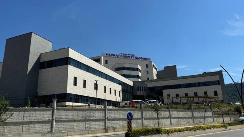 Muğla’da kamyonetler birbirine girdi: 1 ölü 3 yaralı